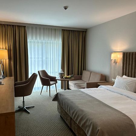 Hotel Malbork - Centrum Konferencyjne Екстер'єр фото