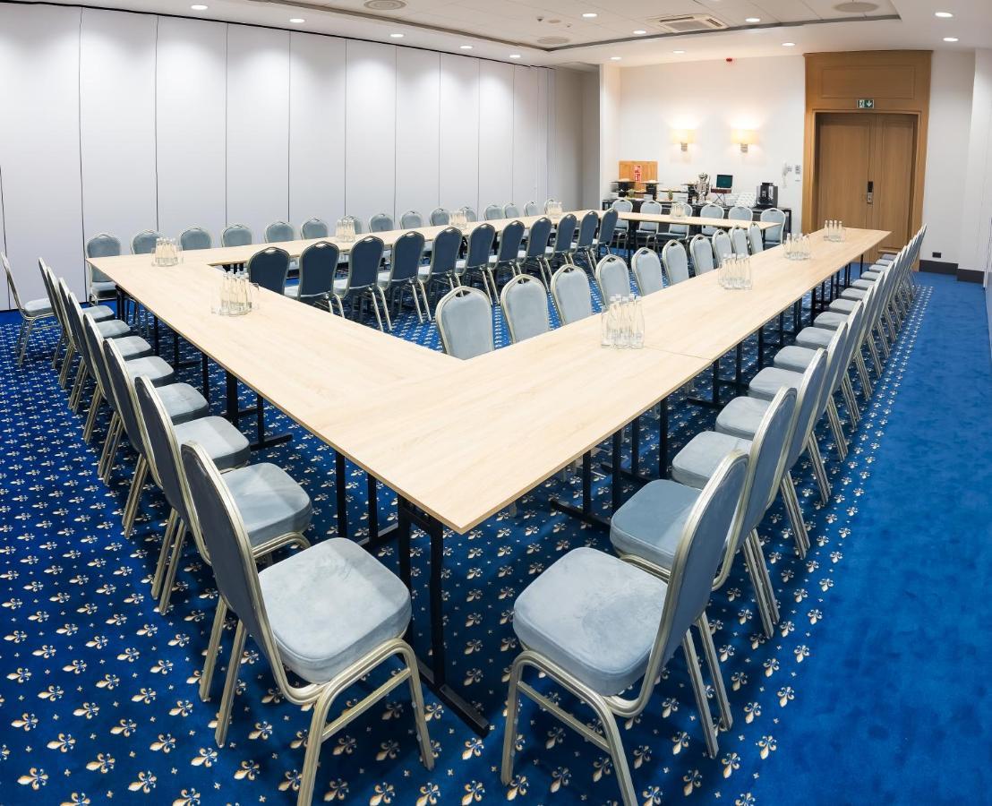 Hotel Malbork - Centrum Konferencyjne Екстер'єр фото